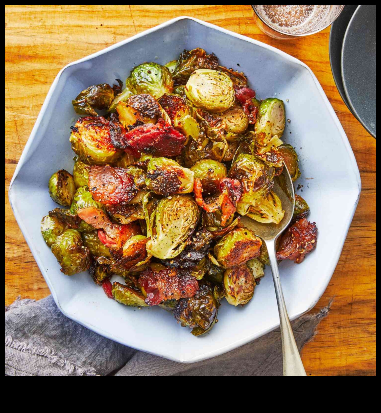 תצוגת מנות צדדית: כוכבים קולינריים שגונבים את הסצנה