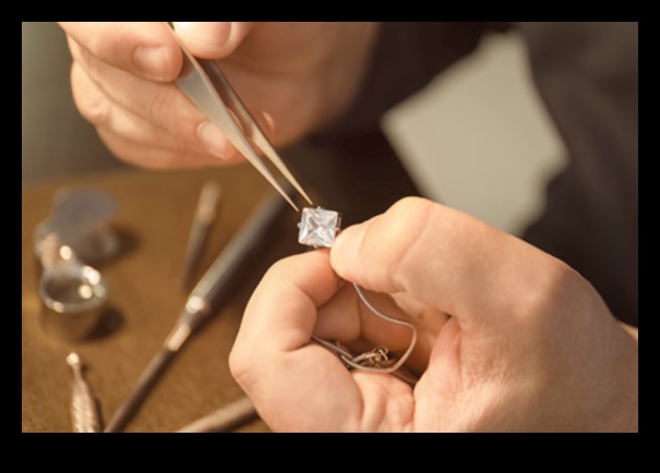 ידיים מומחיות, תוצאות נצחיות אומנות תיקון תכשיטים 5 ידיים מומחיות, תוצאות נצחיות: שליטה בתיקון תכשיטים