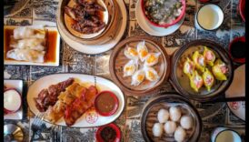 אוכל רחוב אסיאתי: תענוגות בגודל ביס כדי לספק כל חיך