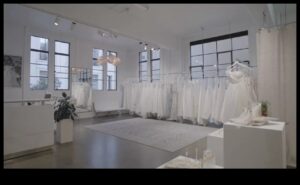 לחישות נצחיות: שלמות הכלה מחכה